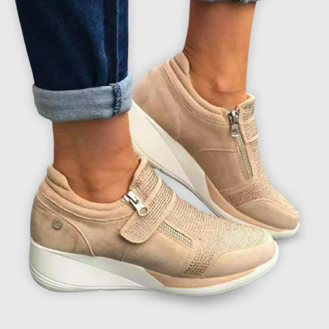 Fabiola | Keil-Sneaker mit Stil und Komfort