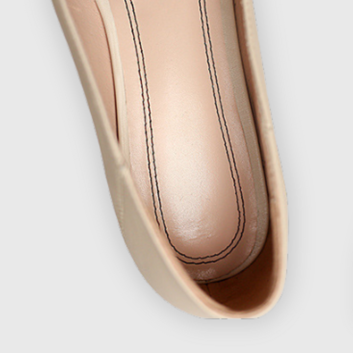 Monica | Slipper handgefertigt mit orthopädischem Fußbett