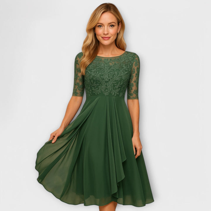 Martina | Midikleid mit Spitzendetails an den Ärmeln
