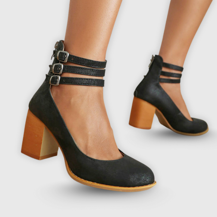 Carol | Minimalistische Sandale mit Blockabsatz