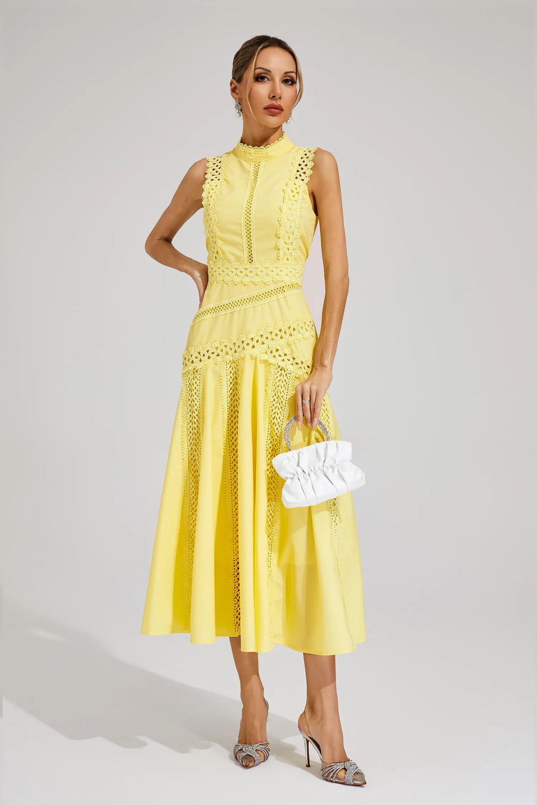 Amanda | Handgefertigtes Premium-Spitzenkleid