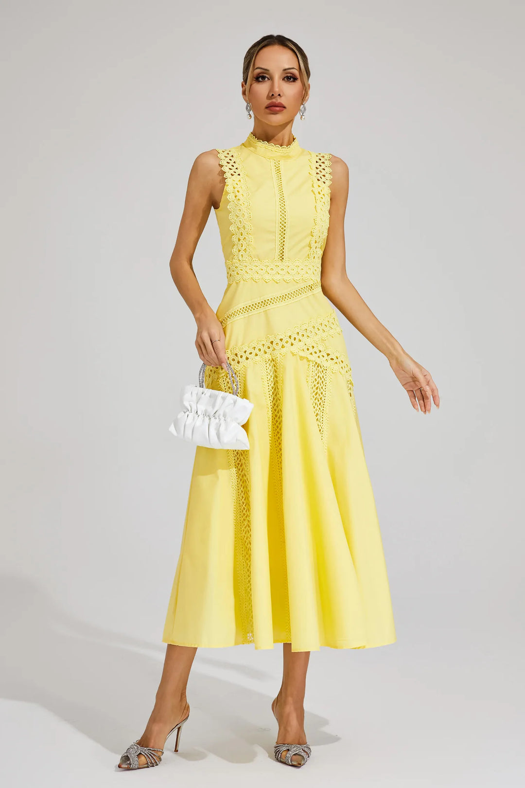 Amanda | Handgefertigtes Premium-Spitzenkleid