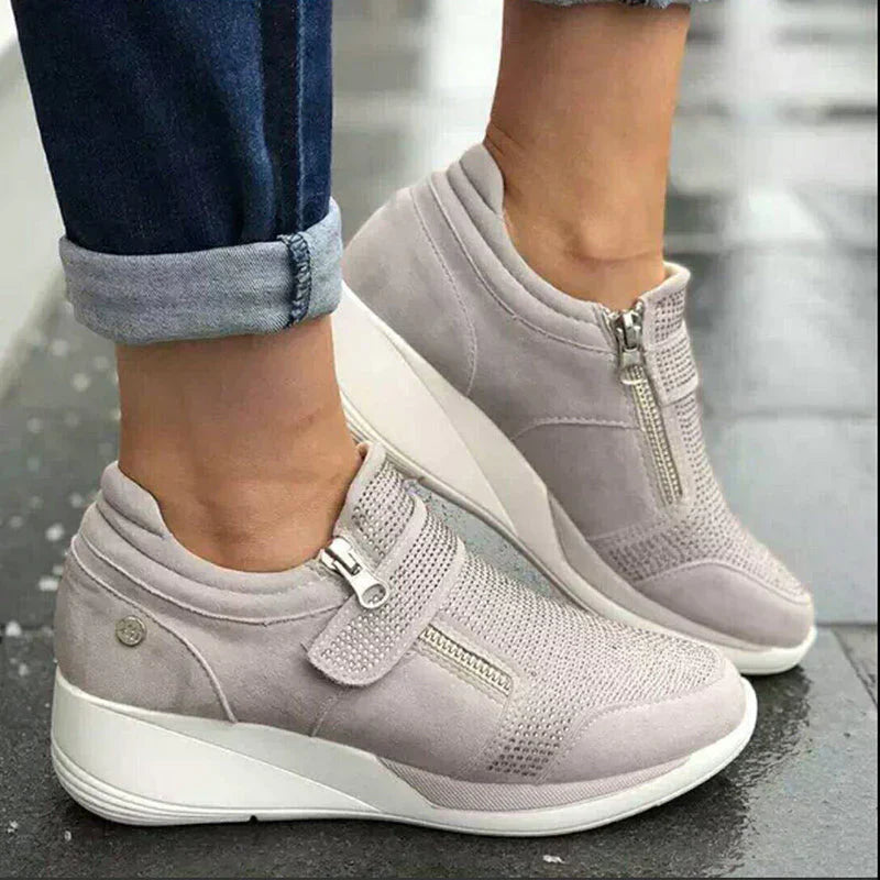 Fabiola | Keil-Sneaker mit Stil und Komfort