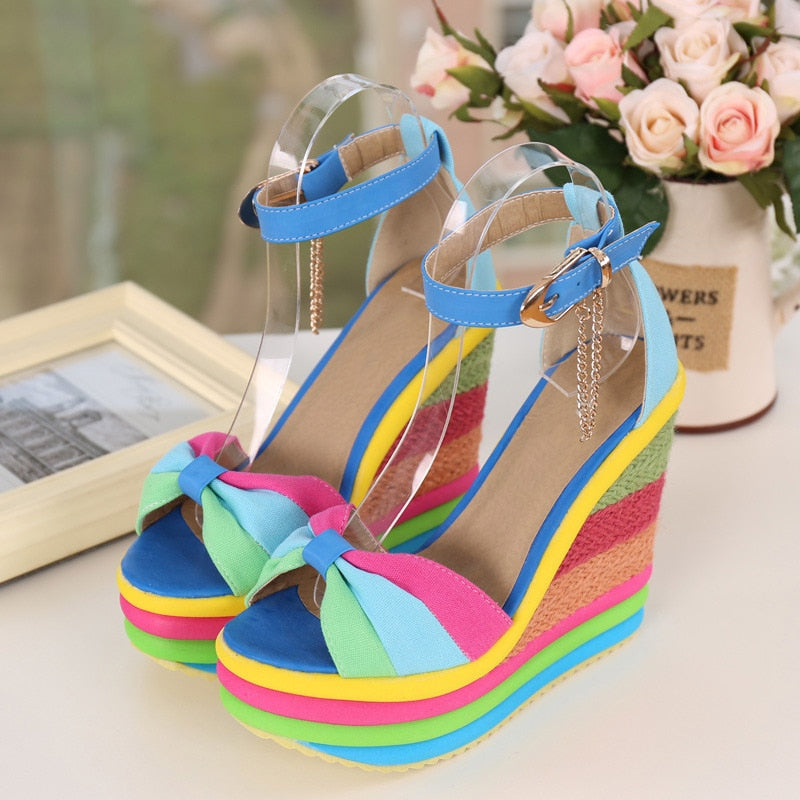 Mimì | Plateau-Sandalen im Regenbogen-Look