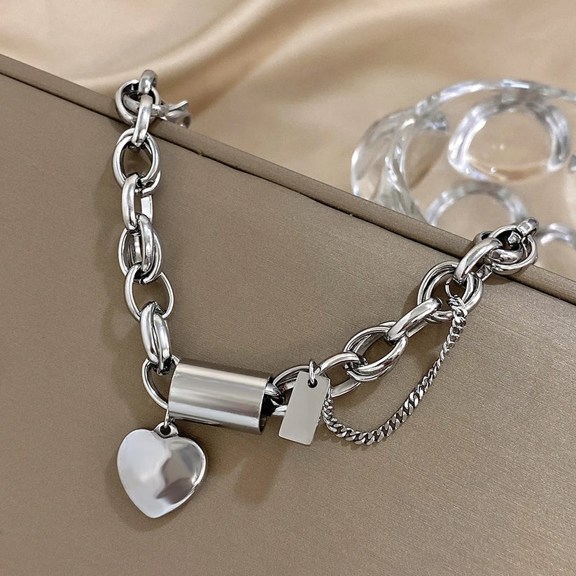 Heartened Chunky Armband