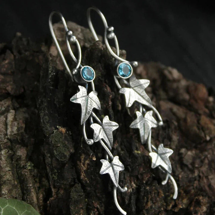 Antique Leaf Elf Earrings | White Gold 16k