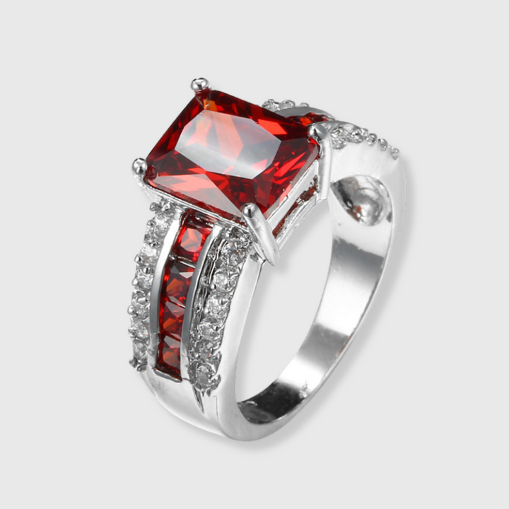 Kassira Redmont Ring | Gold