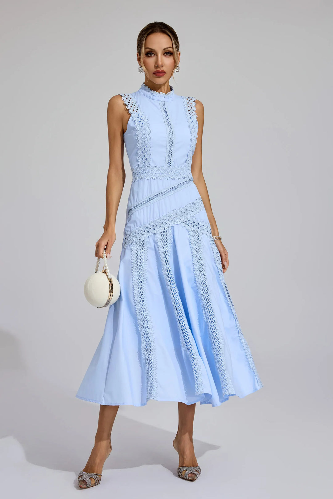 Giada | Kleid aus handgefertigter Spitze