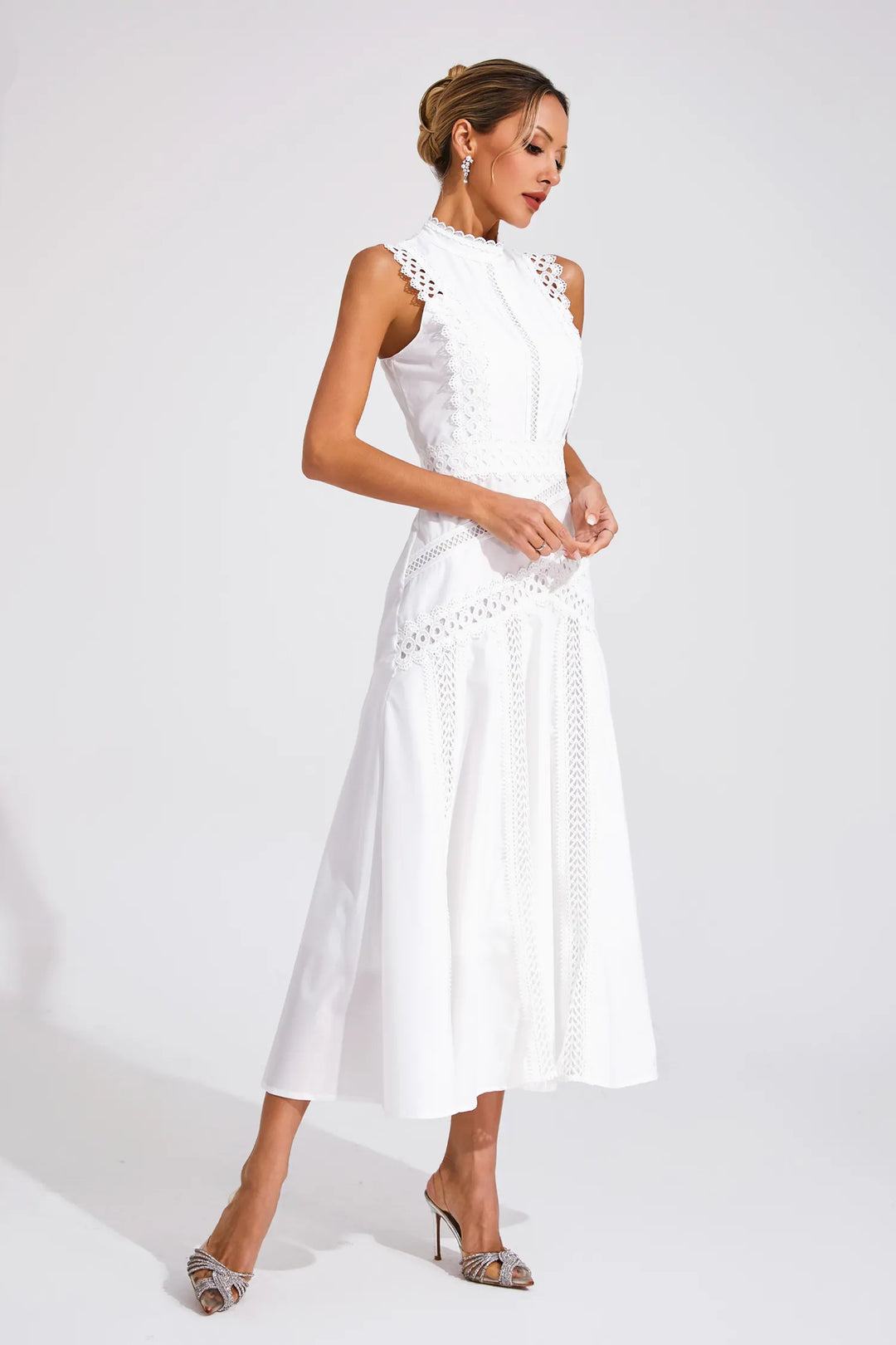 Amanda | Handgefertigtes Premium-Spitzenkleid