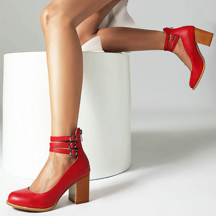 Carol | Minimalistische Sandale mit Blockabsatz