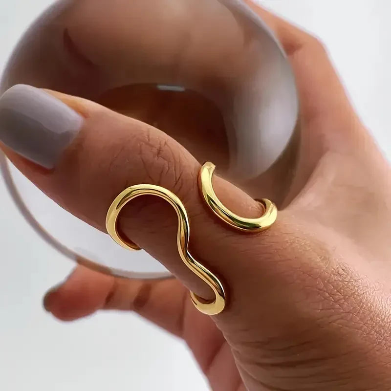 Irregular Wavy Ring | Gold 18k