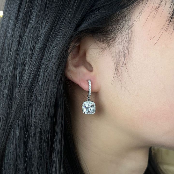 Square Halo Moissanite Drop Ohrringe | Weißgold