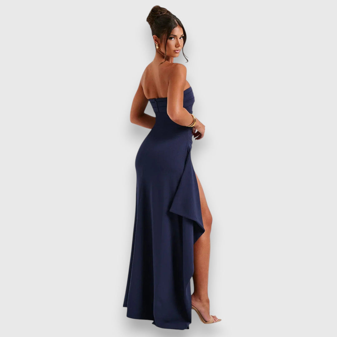 Nova | Elegantes Schlitzkleid für besondere Anlässe