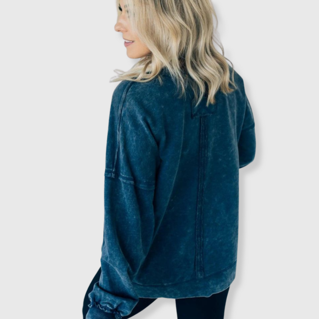 Ariele | Acid-Wash Pullover