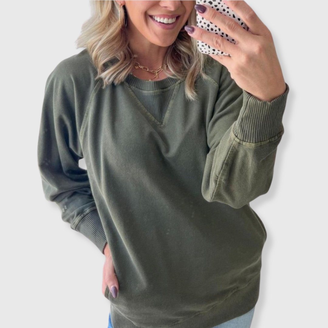 Viola | Gerippter Pullover mit Taschen