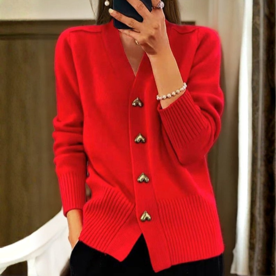 Giada | Elegante Strickjacke mit Herzknöpfen