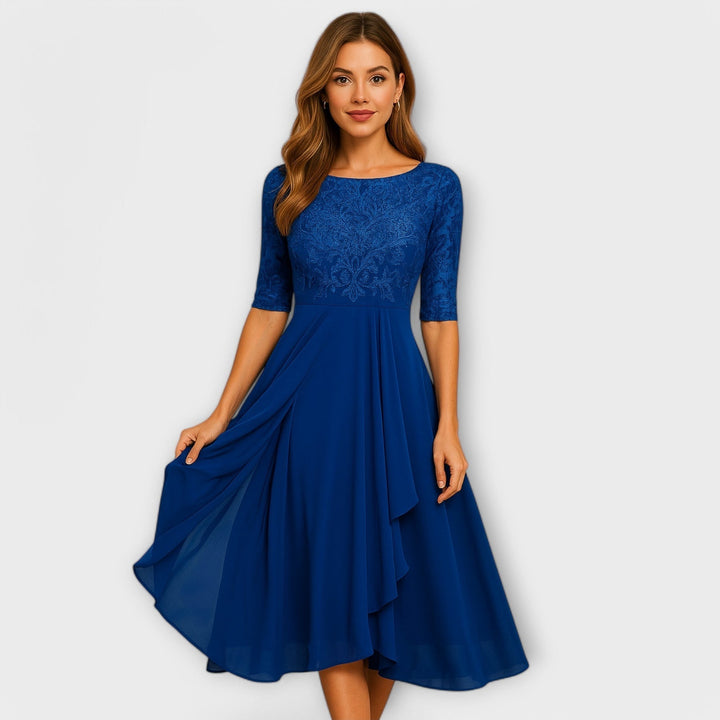 Martina | Midikleid mit Spitzendetails an den Ärmeln