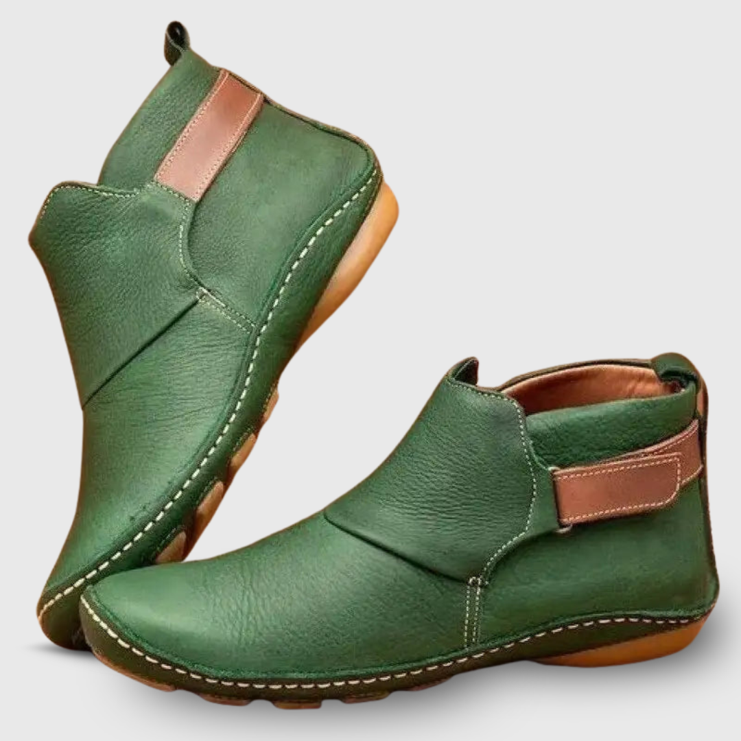 Nadina | Wasserdichte Stiefeletten mit seitlicher Schnürung.