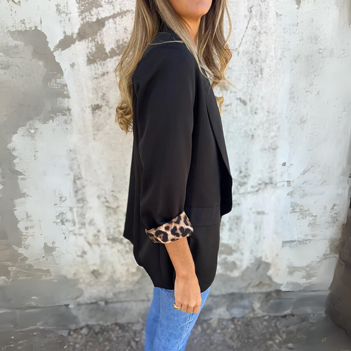 Rozalinda | Eleganter Blazer mit Leopardenfutter