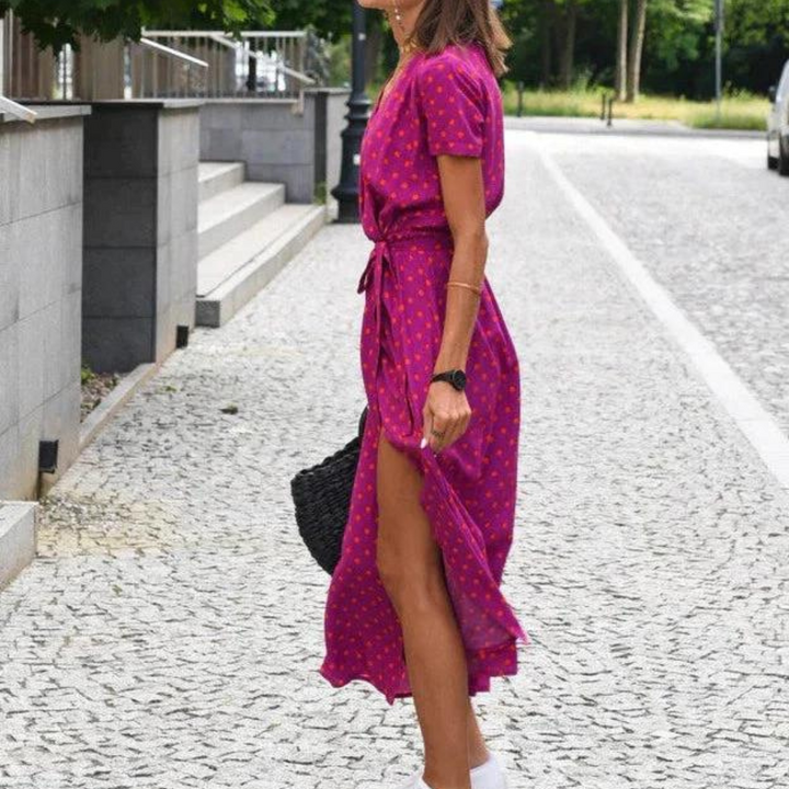 Gina | Luftiges Sommerkleid in Handarbeit