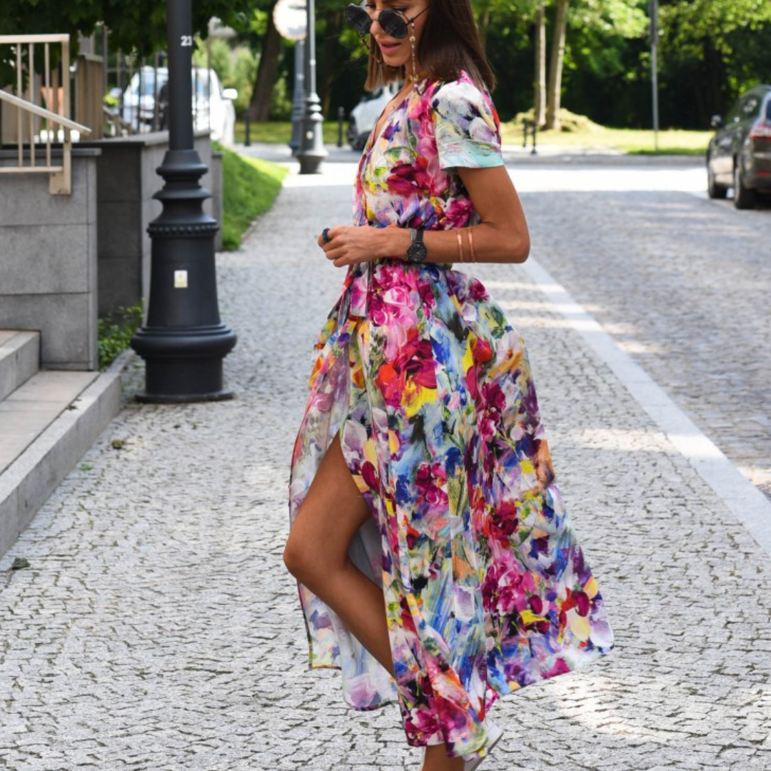 Gina | Luftiges Sommerkleid in Handarbeit