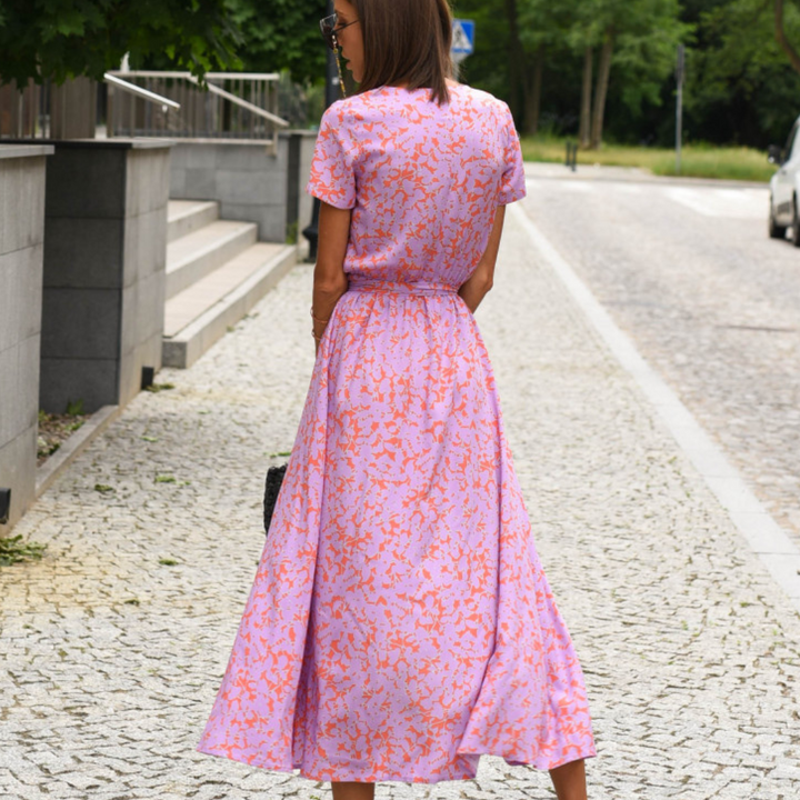 Gina | Luftiges Sommerkleid in Handarbeit