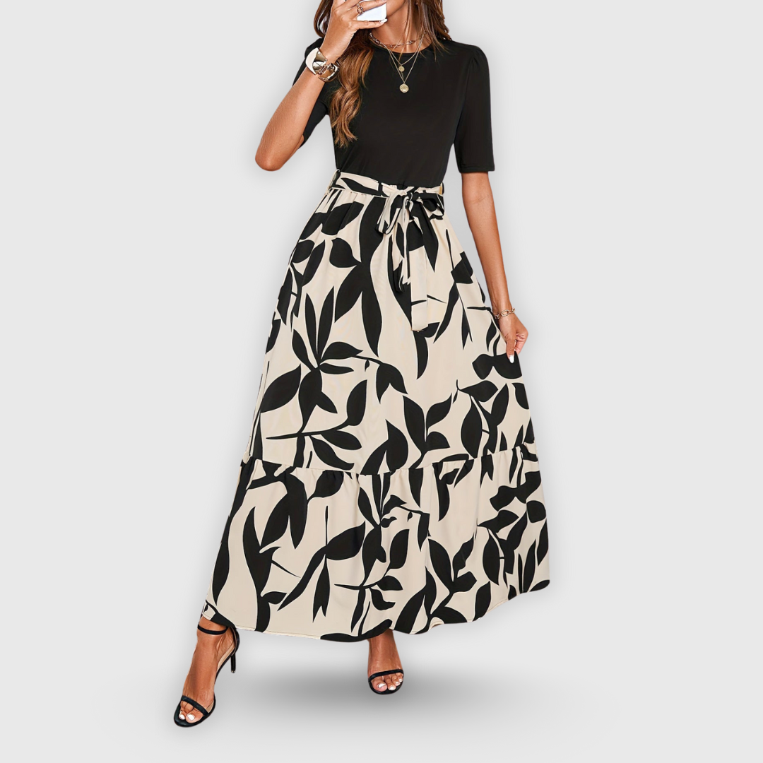 Nilou | Elegantes Blumen-Kleid mit kurzen Ärmeln