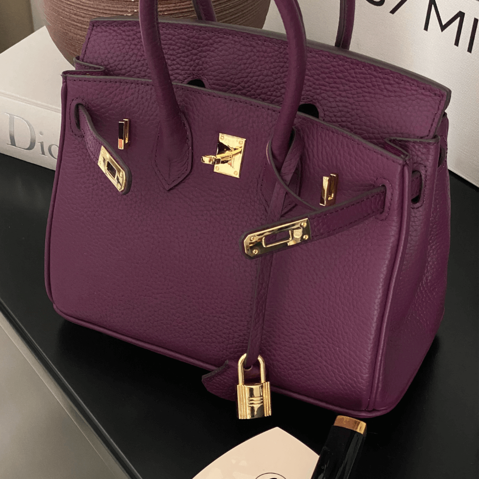 Verona | Handgefertigte Handtasche mit goldenen Details