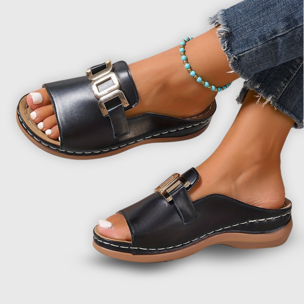 Estelle | Riemchensandalen mit Schnalle