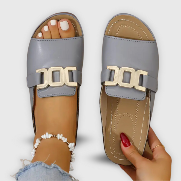 Estelle | Riemchensandalen mit Schnalle