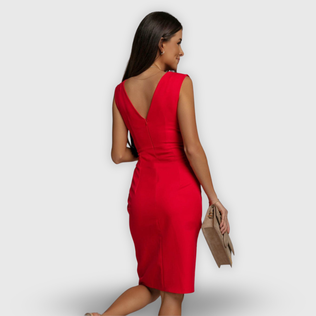 Lucia | Tailliertes Kleid mit V-Ausschnitt und Schlitz