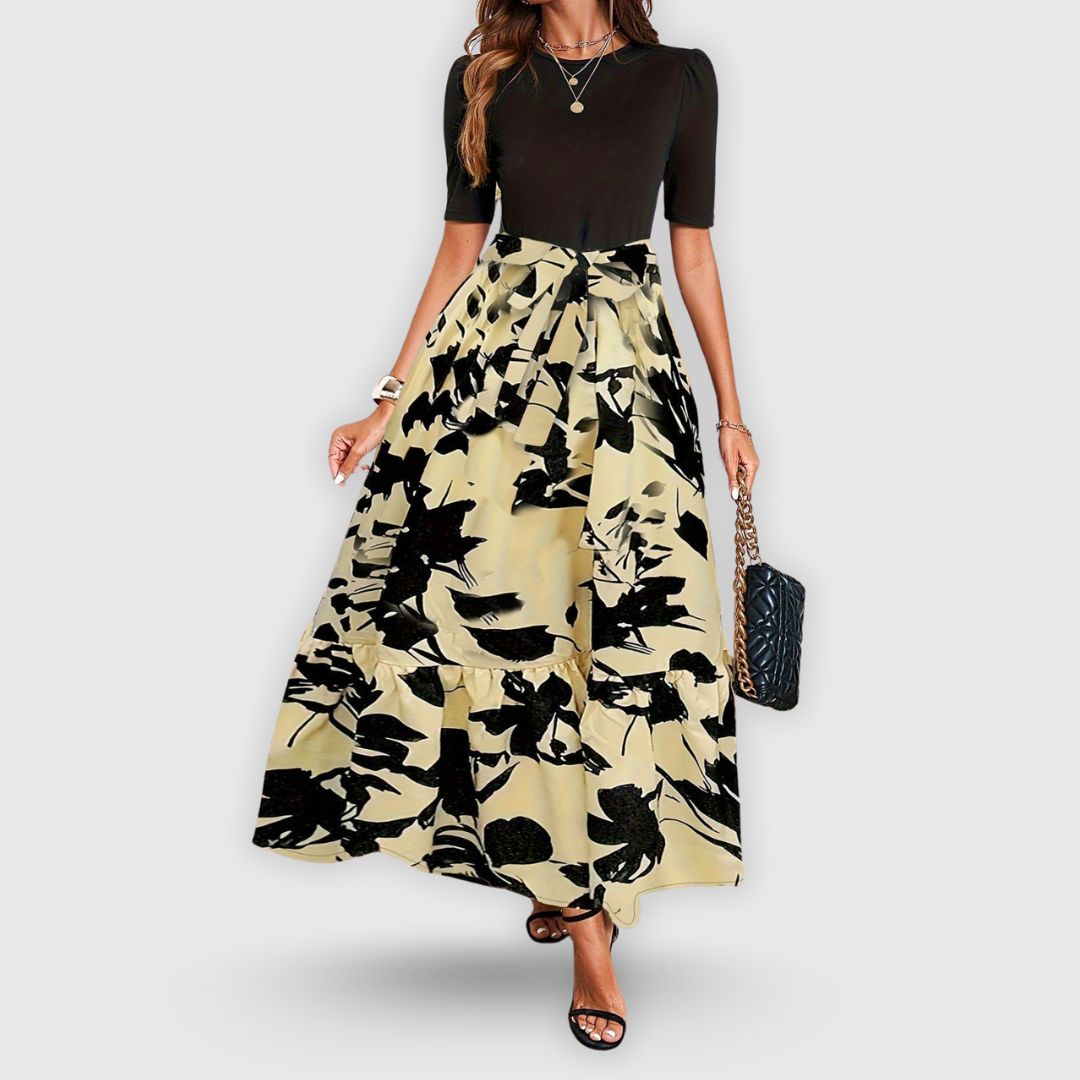 Nilou | Elegantes Blumen-Kleid mit kurzen Ärmeln