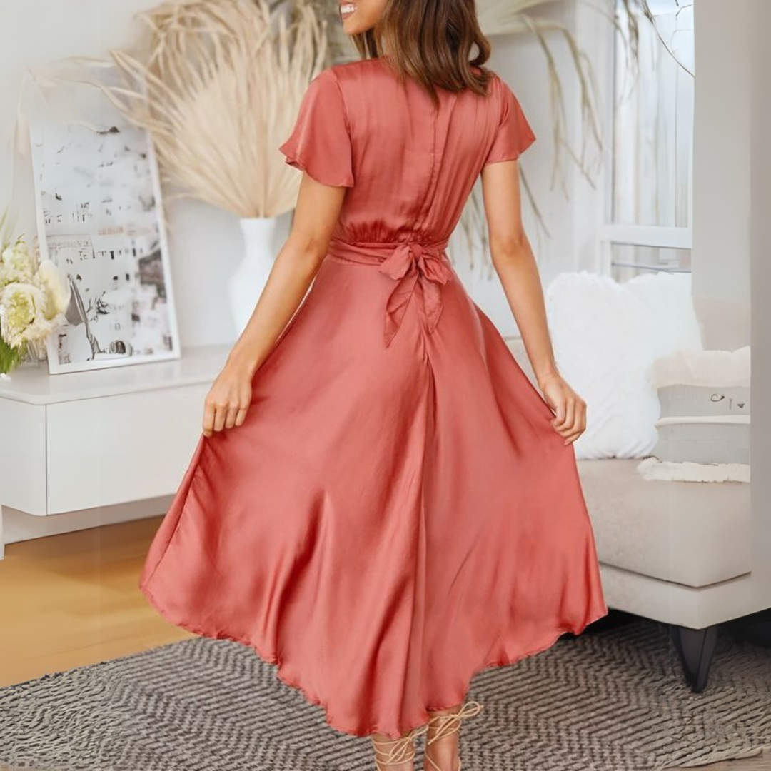 Gaia | Premium Kleid in fließender Eleganz