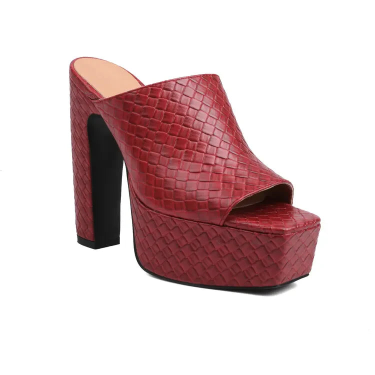 Livia | Handgefertigte Geflochtene Plateausandalen