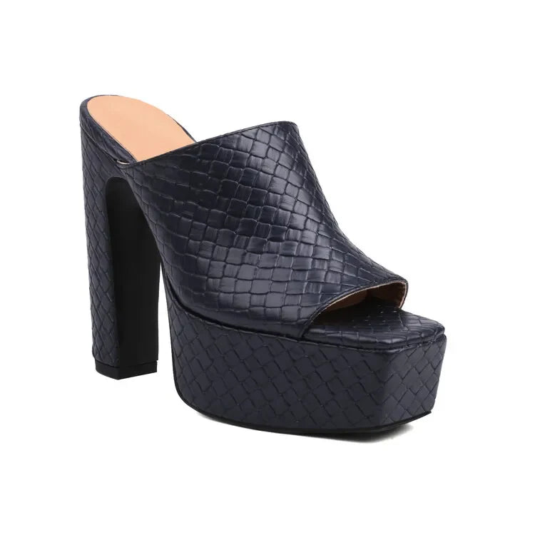 Livia | Handgefertigte Geflochtene Plateausandalen