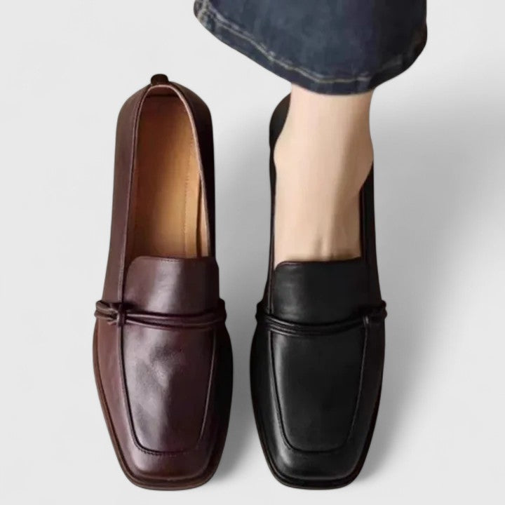 Dina | Vintage Loafers