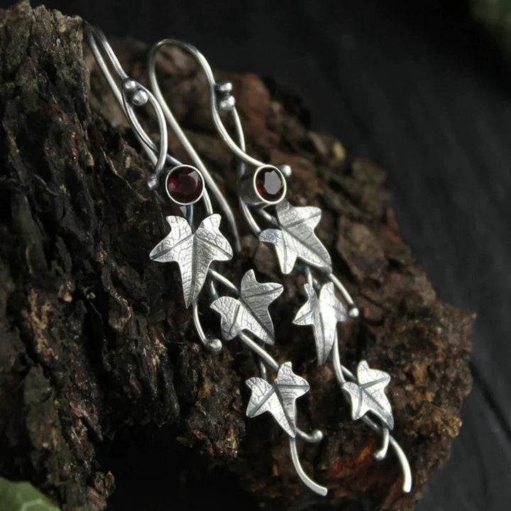 Antique Leaf Elf Earrings | White Gold 16k