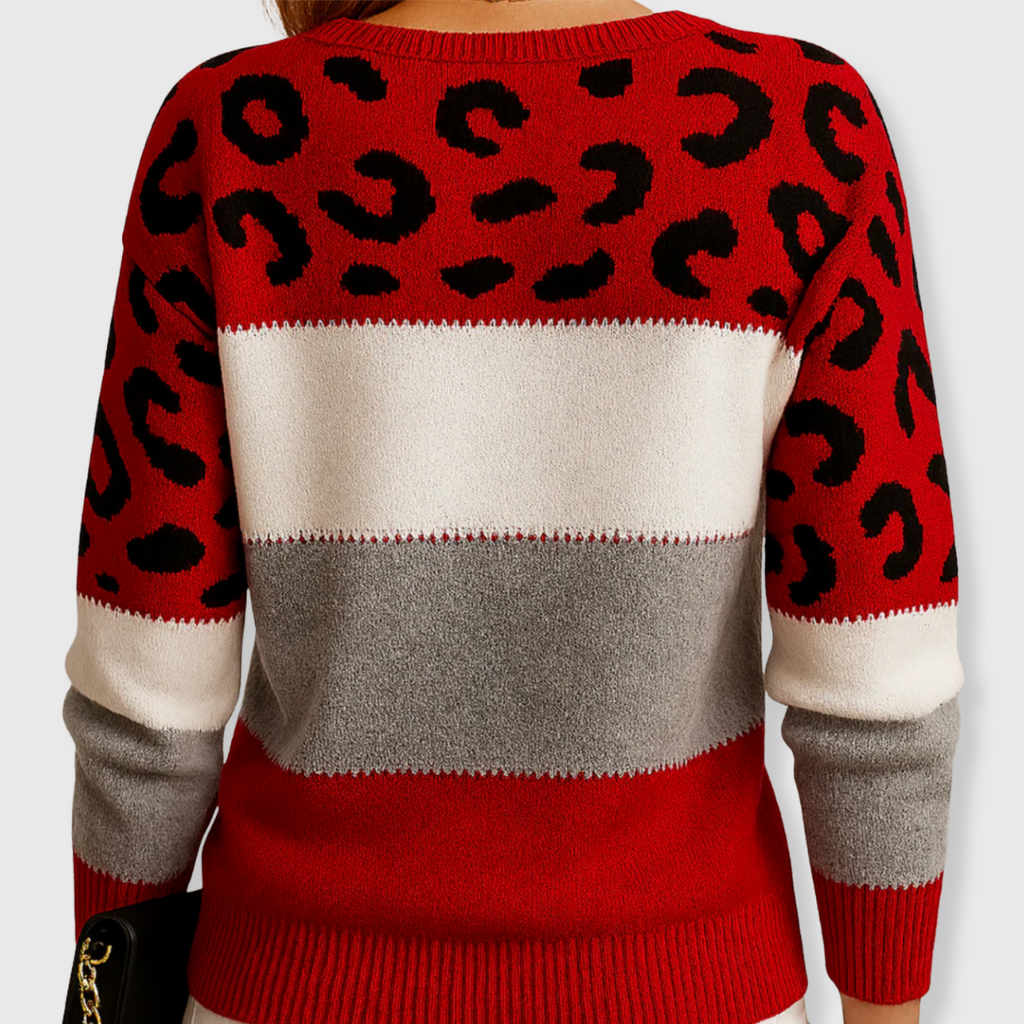 Chiara | Lässiger Pullover mit Leo-Design