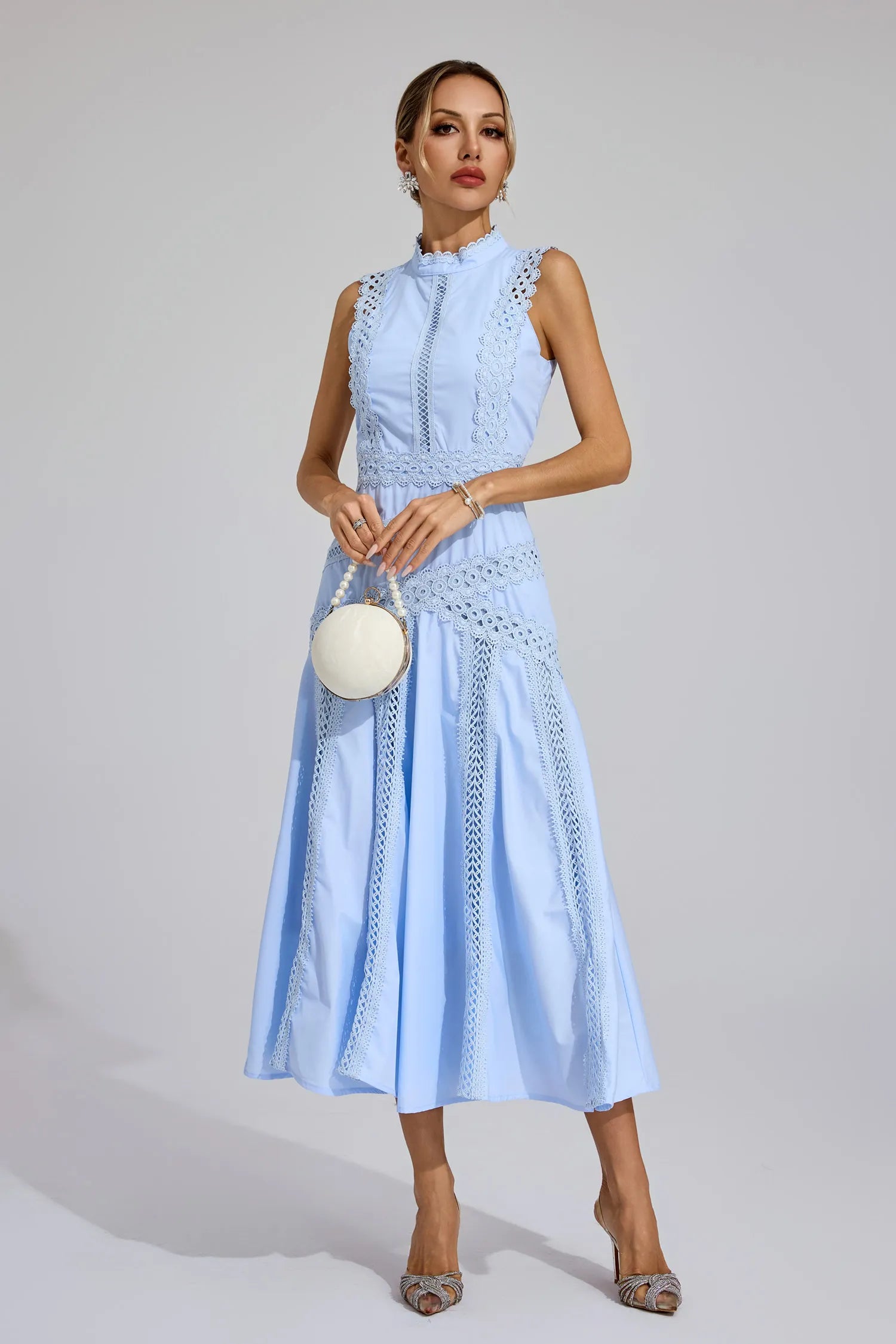 Giada | Kleid aus handgefertigter Spitze