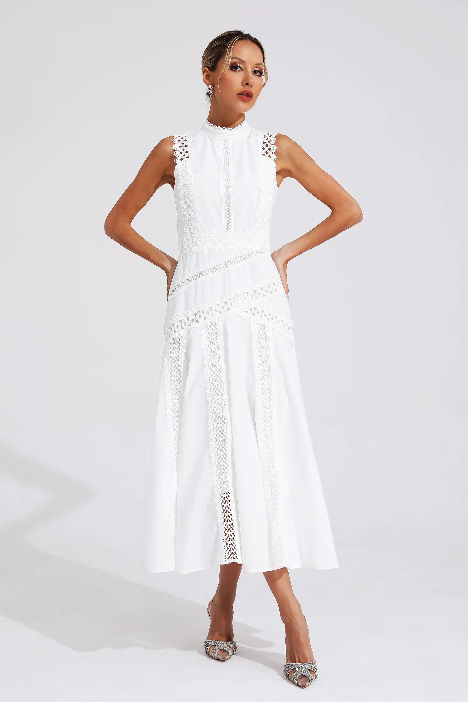 Giada | Kleid aus handgefertigter Spitze