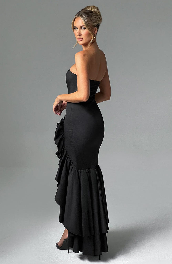 Vanessa | Schulterfreies Maxikleid mit Volants Handgefertigt