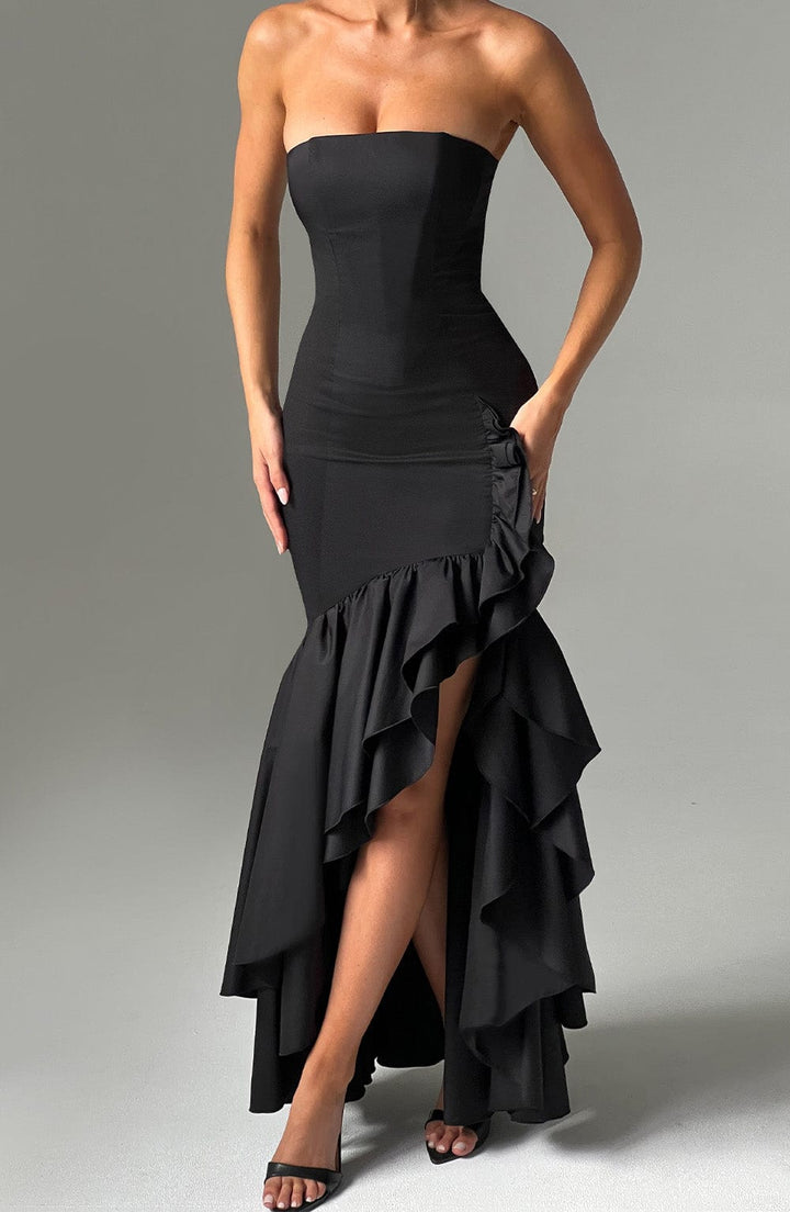 Vanessa | Schulterfreies Maxikleid mit Volants Handgefertigt