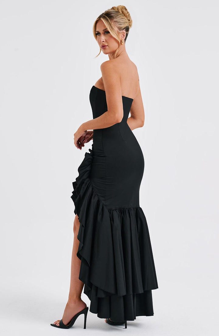 Vanessa | Schulterfreies Maxikleid mit Volants Handgefertigt