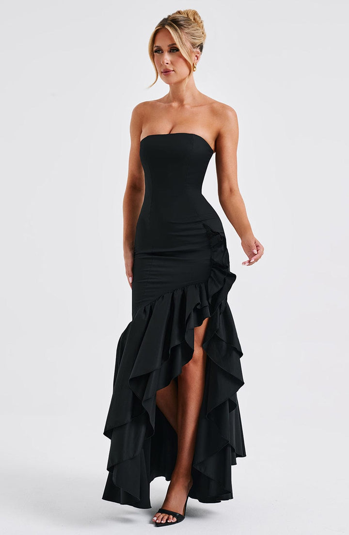 Vanessa | Schulterfreies Maxikleid mit Volants Handgefertigt