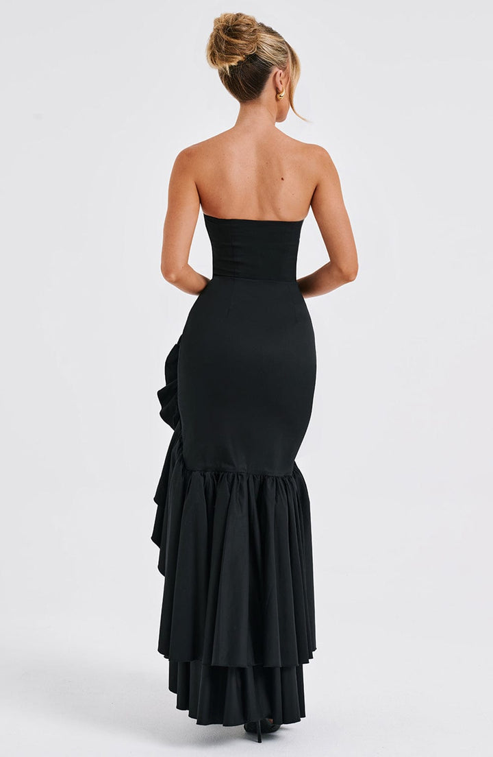 Vanessa | Schulterfreies Maxikleid mit Volants Handgefertigt