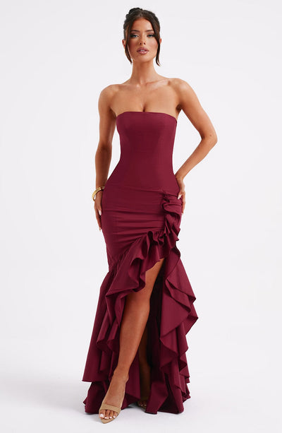 Vanessa | Schulterfreies Maxikleid mit Volants Handgefertigt