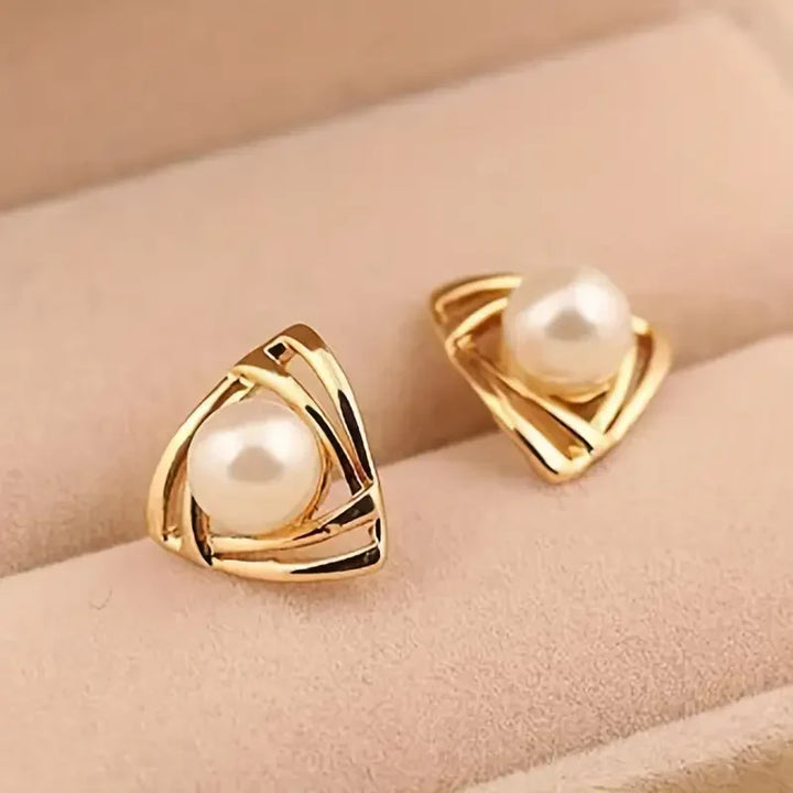 Exquisite Pearl and Gold Earrings | Gold 18k